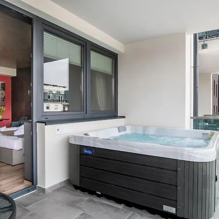 Onyx Luxury 4*