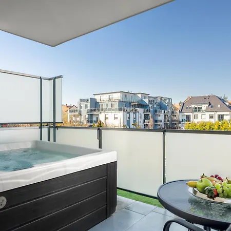 Onyx Luxury Aparthotel