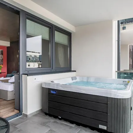 Onyx Luxury Apartmanhotel