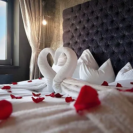 Aparthotel Onyx Luxury